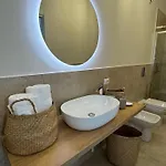Sweet G&g לינה וארוחת בוקר 4*