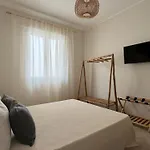 Sweet G&g לינה וארוחת בוקר 4*
